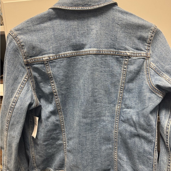 Old Navy Women's Light Blue Jean Jacket - Picture 2 of 3